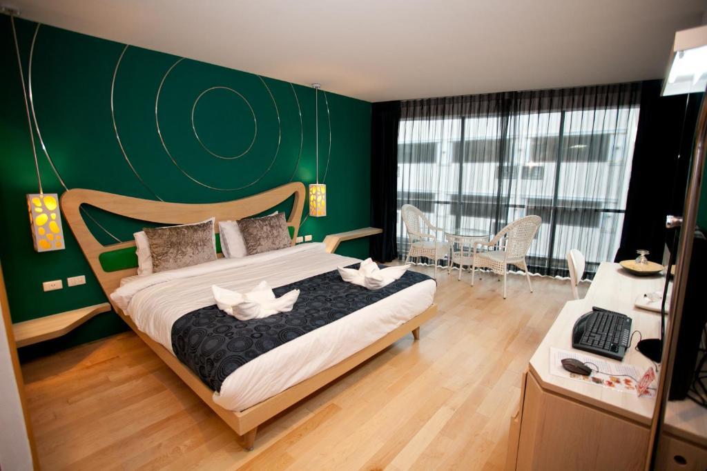 Phuket Sea Cono Boutique Hotel מראה חיצוני תמונה