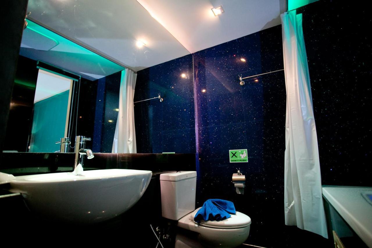Phuket Sea Cono Boutique Hotel מראה חיצוני תמונה