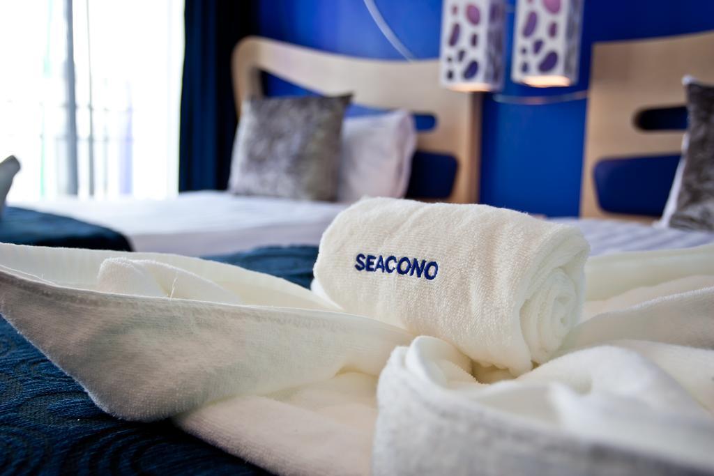 Phuket Sea Cono Boutique Hotel מראה חיצוני תמונה